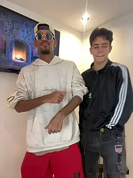 Snapshot of Miguel_bigcock chatting on 02.24.26 Miguel bigcock online show from 02.24.26