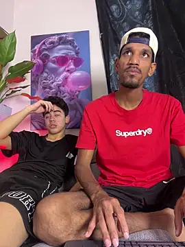 Snapshot of Miguel_bigcock chatting on 02.27.26 Miguel bigcock online show from 02.27.26