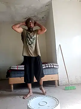 Flomi13 online show from 03.12.26