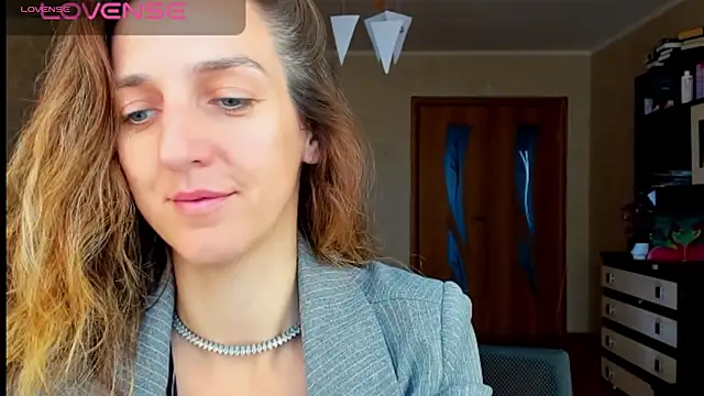 desired zzoya online show from 09.26.25