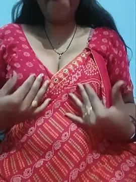 Snapshot of Sexyradha_ chatting on 07.26.26 Sexyradha online show from 07.26.26