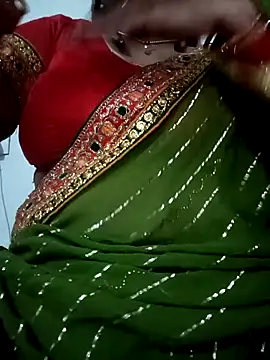 Snapshot of Neha-Bhabhi-Rasily chatting on 09.29.25 Neha-Bhabhi-Rasily online show from 09.29.25