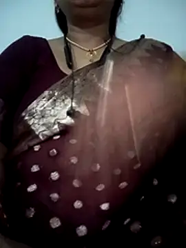 Snapshot of Neha-Bhabhi-Rasily chatting on 10.29.25 Neha-Bhabhi-Rasily online show from 10.29.25