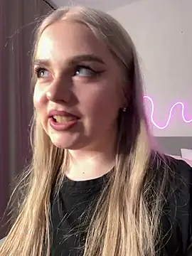 April Vancee online show from 03.20.25