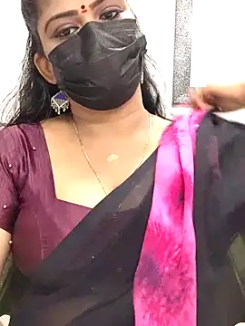 Snapshot of ashmitha chatting on 03.13.25 ashmitha online show from 03.13.25