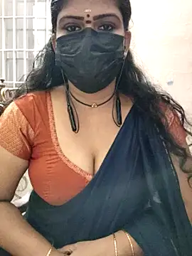 Snapshot of ashmitha chatting on 03.17.25 ashmitha online show from 03.17.25