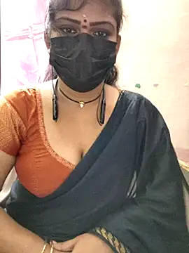 Snapshot of ashmitha chatting on 03.17.25 ashmitha online show from 03.17.25