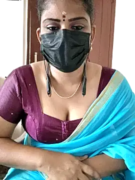 Snapshot of ashmitha chatting on 03.19.25 ashmitha online show from 03.19.25