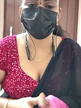 Snapshot of ashmitha chatting on 03.19.25 ashmitha online show from 03.19.25