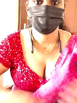 Snapshot of ashmitha chatting on 03.20.25 ashmitha online show from 03.20.25