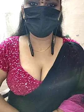 Snapshot of ashmitha chatting on 03.22.25 ashmitha online show from 03.22.25