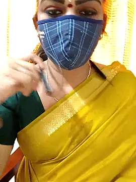 Snapshot of ashmitha chatting on 09.10.25 ashmitha online show from 09.10.25