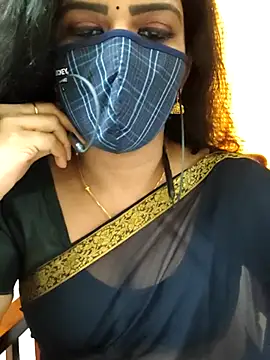 Snapshot of ashmitha chatting on 10.17.25 ashmitha online show from 10.17.25