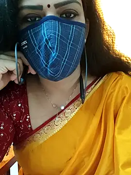 Snapshot of ashmitha chatting on 11.07.25 ashmitha online show from 11.07.25