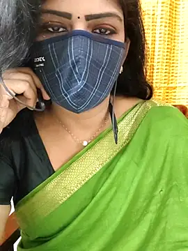 Snapshot of ashmitha chatting on 12.01.25 ashmitha online show from 12.01.25