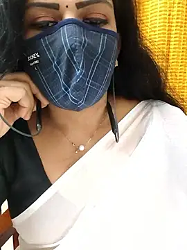 Snapshot of ashmitha chatting on 12.02.25 ashmitha online show from 12.02.25