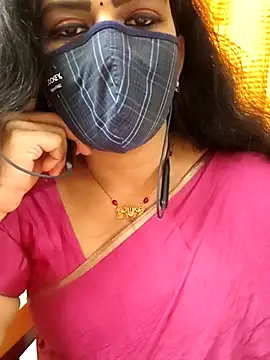 Snapshot of ashmitha chatting on 12.03.25 ashmitha online show from 12.03.25