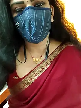 Snapshot of ashmitha chatting on 12.05.25 ashmitha online show from 12.05.25