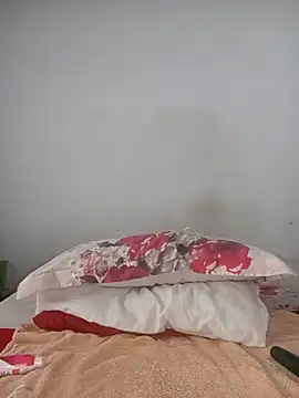 Missvixen81 online show from 02.21.26