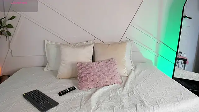 alanarouge online show from 12.05.25