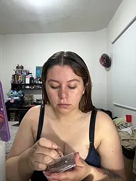 sarah t1  online show from 05.06.26