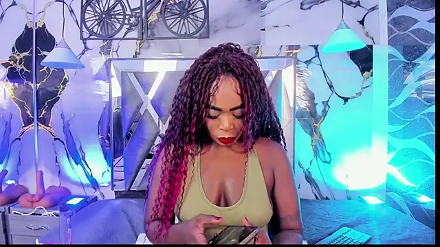 Snapshot of CandyMartinez_ chatting on 07.17.26 CandyMartinez online show from 07.17.26
