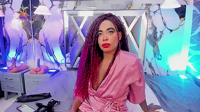 Snapshot of CandyMartinez_ chatting on 07.27.26 CandyMartinez online show from 07.27.26