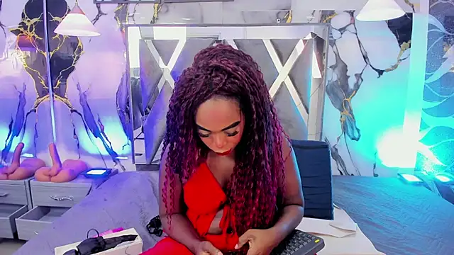 Snapshot of CandyMartinez_ chatting on 07.30.26 CandyMartinez online show from 07.30.26