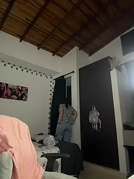 Snapshot of Camil_Lee chatting on 03.07.25 Camil Lee online show from 03.07.25