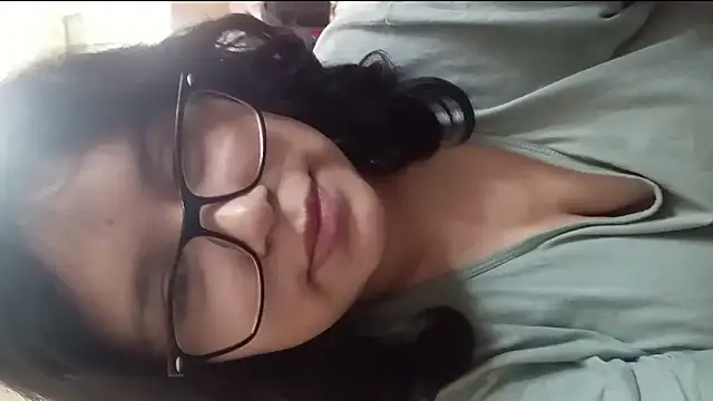 Maferyale online show from 02.05.26