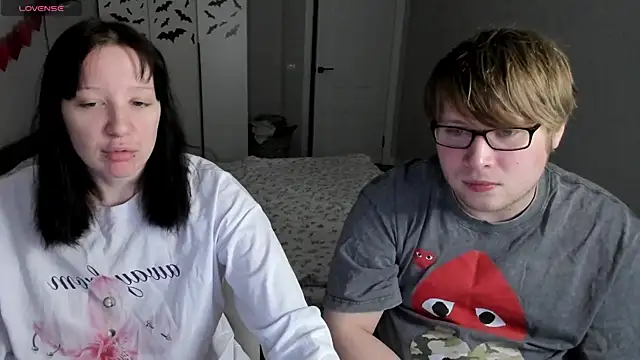 JayMollyy online show from 04.19.26