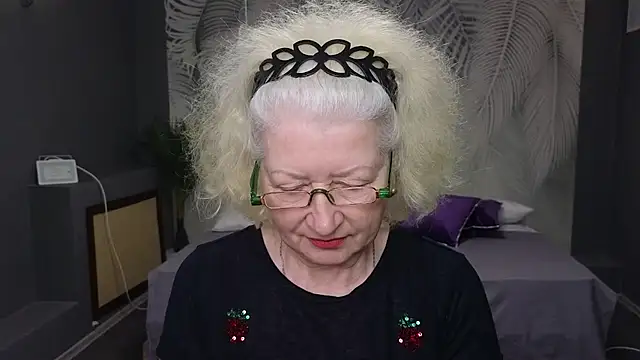 Maya Mayflower online show from 03.16.25