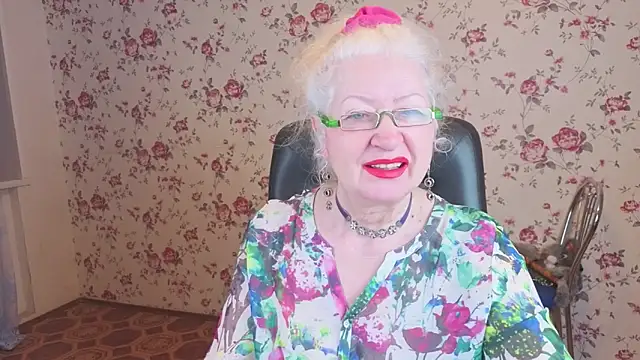 Maya Mayflower online show from 01.07.26