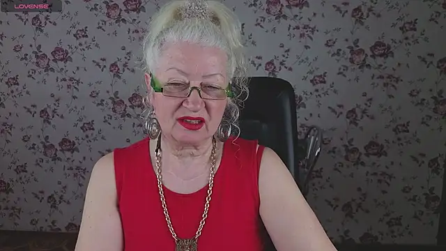 Maya Mayflower online show from 05.03.26