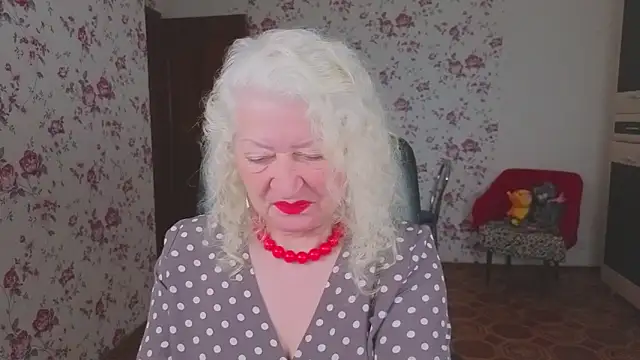 Maya Mayflower online show from 05.11.26