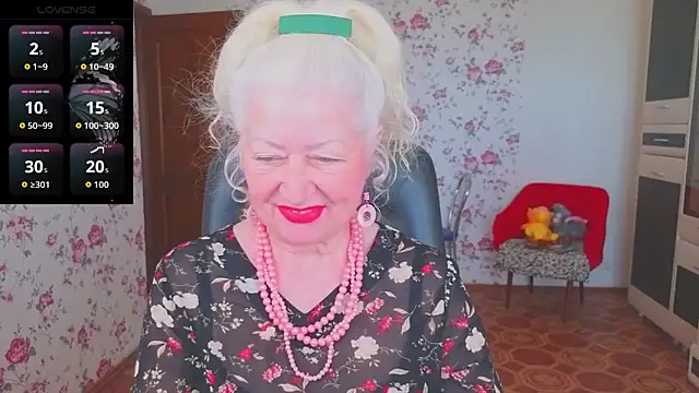 Maya Mayflower online show from 05.18.26