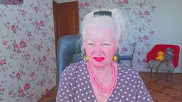 Maya Mayflower online show from 05.29.26
