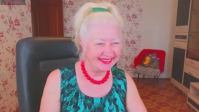 Maya Mayflower online show from 05.30.26