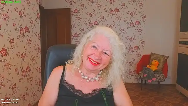 Maya Mayflower online show from 06.25.26