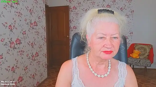 Maya Mayflower online show from 07.25.26
