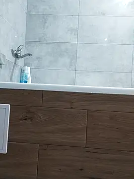 Snapshot of dxmiian chatting on 03.25.26 dxmiian online show from 03.25.26