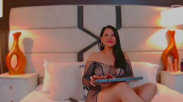 MonserratLane online show from 03.22.25