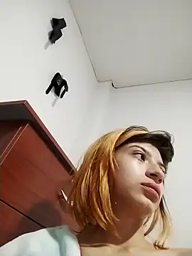 KratosAfroditacs online show from 09.12.25