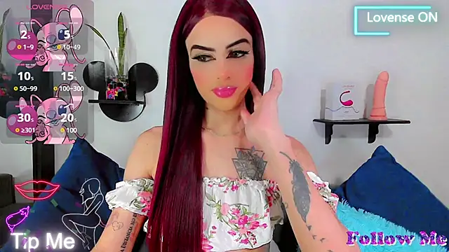 Snapshot of IvanaColizon_BigCock chatting on 03.19.25 IvanaColizon BigCock online show from 03.19.25