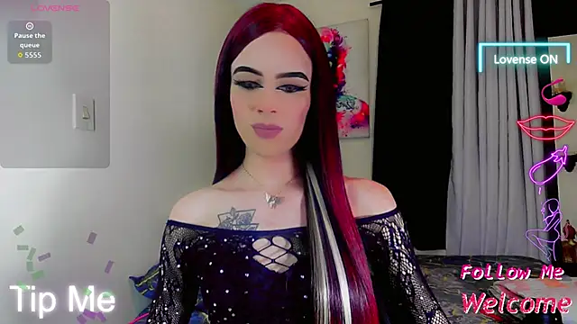 Snapshot of IvanaColizon_BigCock chatting on 11.15.25 IvanaColizon BigCock online show from 11.15.25