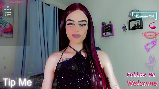 Snapshot of IvanaColizon_BigCock chatting on 11.19.25 IvanaColizon BigCock online show from 11.19.25