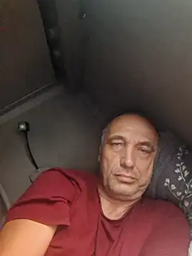 Snapshot of aleksis1313 chatting on 10.29.25 aleksis1313 online show from 10.29.25