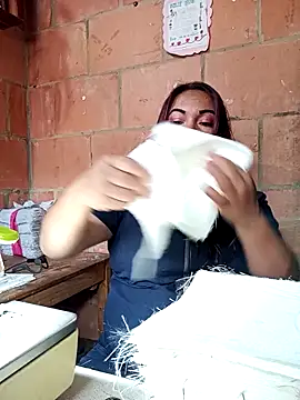 isis milove online show from 03.12.26