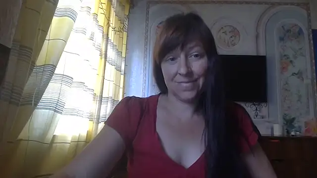 Snapshot of CarolinaReaperRed chatting on 06.08.26 CarolinaReaperRed online show from 06.08.26