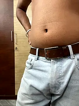 Snapshot of RightFielder chatting on 11.01.25 RightFielder online show from 11.01.25